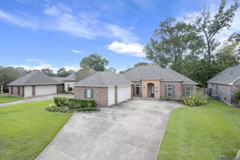 16525 Pearson Dr, Prairieville, LA 70769