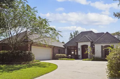 18277 Fountain Hl, Prairieville, LA 70769