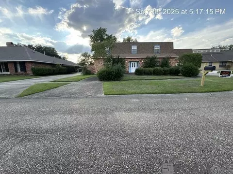 3816 Lake Laberge Ct, Baton Rouge, LA 70816