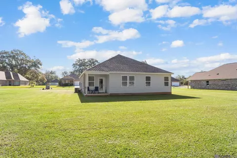 Exterior - 17159 Cherokee Trce, Independence, LA 70443 photo 2 of 2