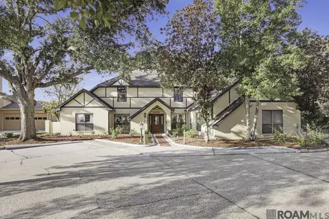 12028 Lake Sherwood Ave, Baton Rouge, LA 70816