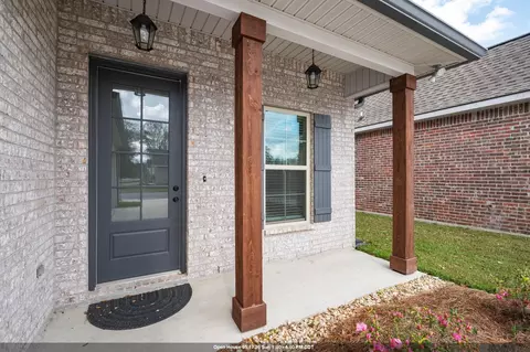 16103 Knoll Creek Ave, Baton Rouge, LA 70817