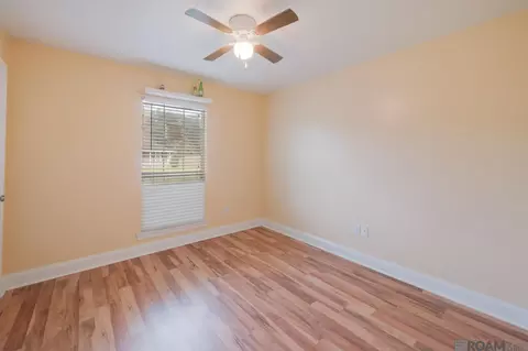 Bedroom - 29140 Peggy Dr, Walker, LA 70785 photo 2 of 3