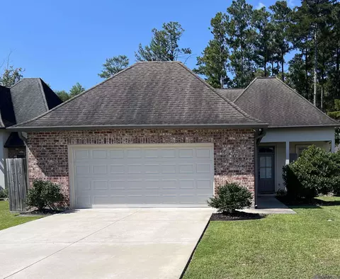 27975 Memorial Ln, Denham Springs, LA 70726