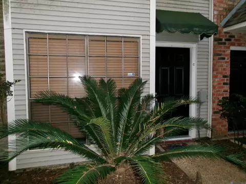 2817 S Roth Ave # 17-C, Gonzales, LA 70737