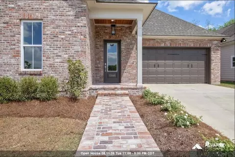 13165 Magnolia Square Dr, Baton Rouge, LA 70818