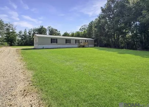 13488 Friendship Rd, Walker, LA 70785