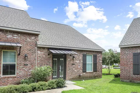 5785 Sweet Olive Ln, Saint Francisville, LA 70775