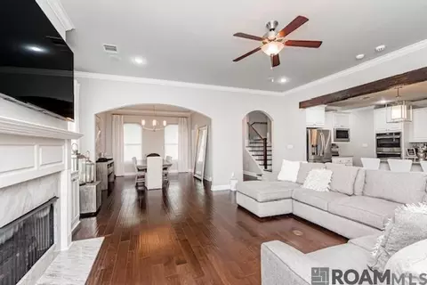 3805 Kingsbarns Dr, Zachary, LA 70791