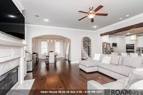 3805 Kingsbarns Dr, Zachary, LA 70791