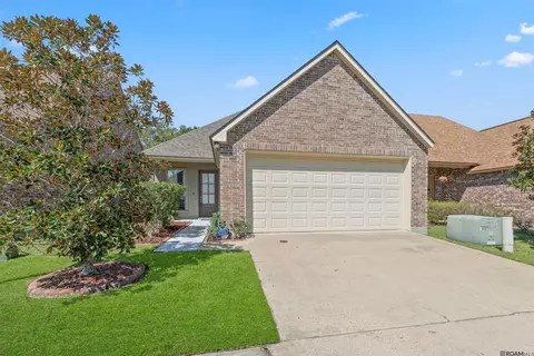 17557 Willow Trail Dr, Baton Rouge, LA 70817