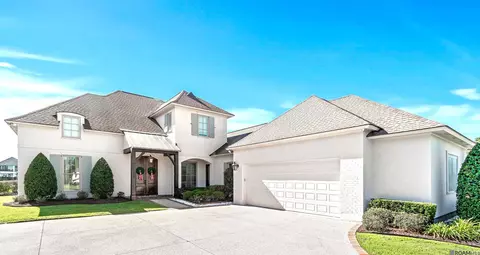 2537 Tiger Crossing Dr, Baton Rouge, LA 70810