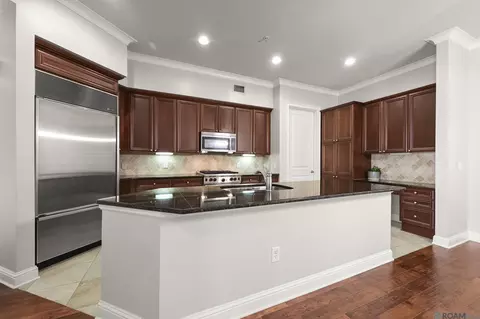 998 Stanford Ave # 311, Baton Rouge, LA 70808