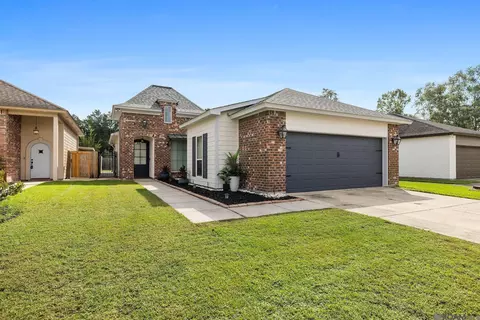 1102 Madrid Ave, Saint Gabriel, LA 70776