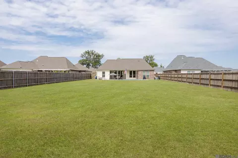 Exterior - 4850 Pointe Prospect Dr, Torbert, LA 70762 photo 6 of 6