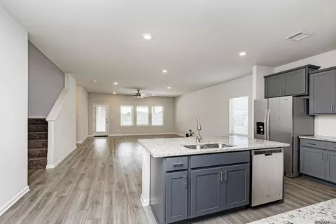 4737 Mendocino Way, Baton Rouge, LA 70817 | MLS# 2025019127 | 34 Photos ...