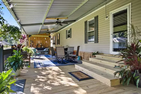 17143 Mcconnell Rd, Prairieville, LA 70769