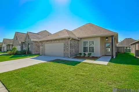 40215 Maddie Dr, Prairieville, LA 70769