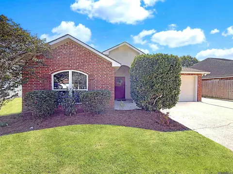 23644 Southpoint Dr, Denham Springs, LA 70726