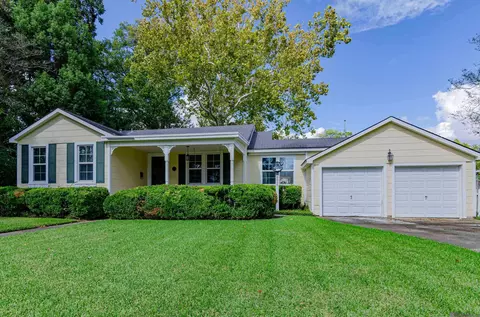 6911 Annabelle Ave, Baton Rouge, LA 70806