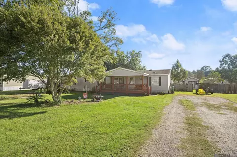 32324 Lockslie Dr, Denham Springs, LA 70706