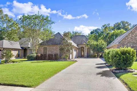 9482 Wyndham Way, Denham Springs, LA 70726