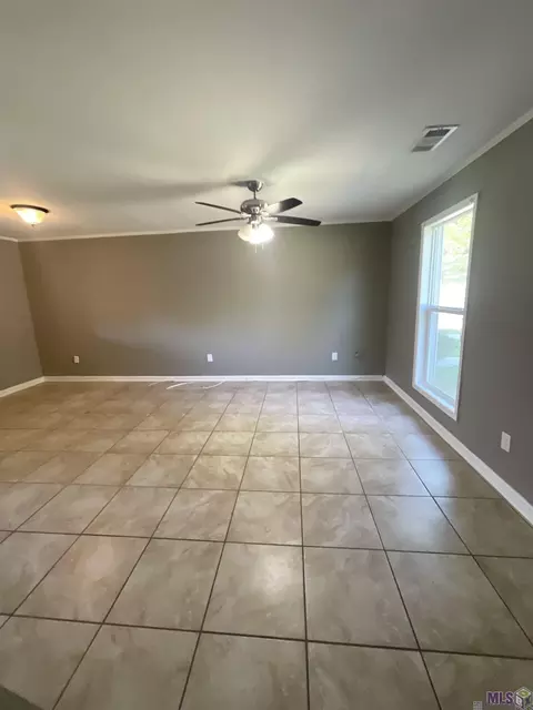 1763 Blvd De Province # C, Baton Rouge, LA 70816