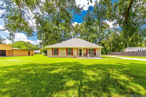 14081 Garcon Rd, Gonzales, LA 70737