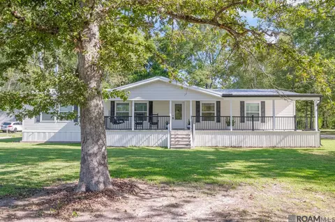 26188 Oliver Wheat Rd, Livingston, LA 70754