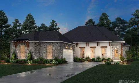 9831 Oak Colony Dr, Baton Rouge, LA 70817