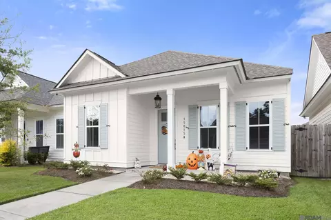 15015 Vintage Jade Ct, Baton Rouge, LA 70817