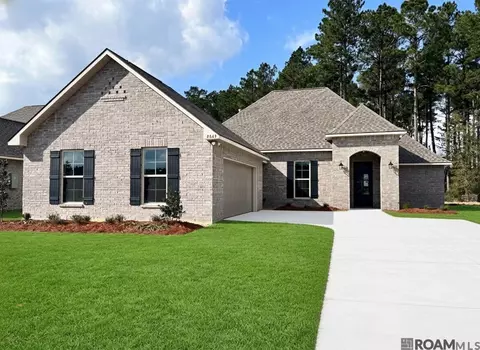 8849 Lyndanne Dr, Denham Springs, LA 70726