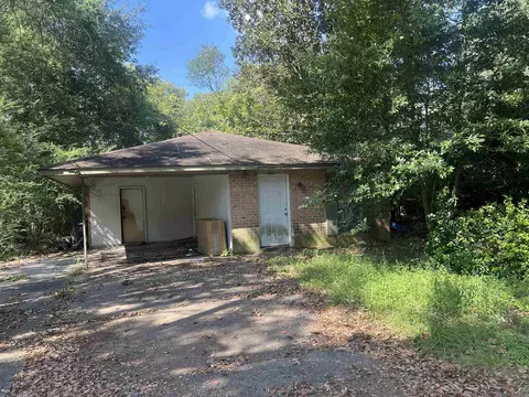 2572 Valley St, Baton Rouge, LA 70808