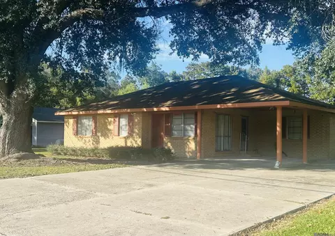 38925 Bayou Pigeon Rd, Plaquemine, LA 70764