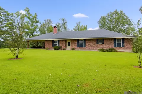 21090 Debbie Ln, Denham Springs, LA 70726