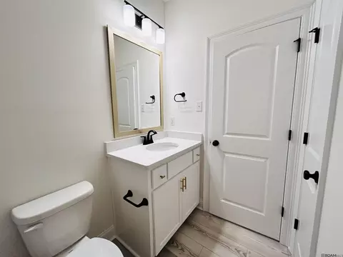 Bath - 4965 Trinity Dr, Addis, LA 70710 photo 2 of 5