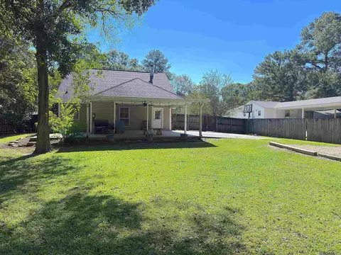 Exterior - 12620 Ina Dr, Walker, LA 70785 photo 9 of 10