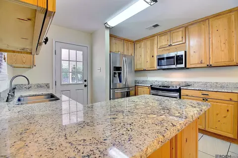 Kitchen - 12620 Ina Dr, Walker, LA 70785 photo 3 of 3