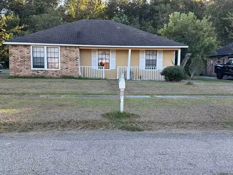 5854 Wright Dr, Baton Rouge, LA 70812