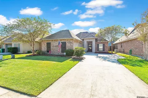 9384 Wyndham Way, Denham Springs, LA 70726