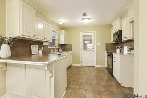 Other - 12231 Greenbriar Dr, Walker, LA 70785 photo 3 of 18