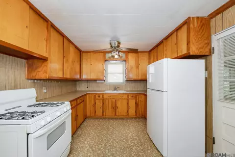 655 Ray Weiland Dr, Baker, LA 70714 photo 6