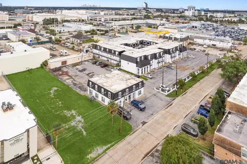 Edenborn Ave, Metairie, LA 70002