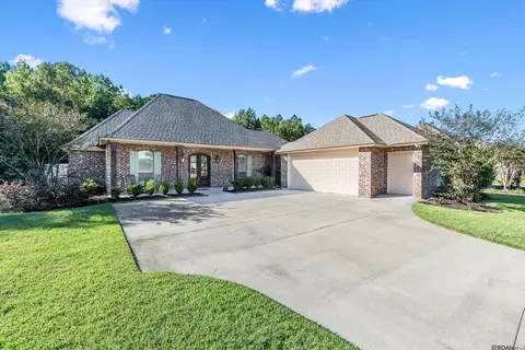 30939 Ridgeway Dr, Walker, LA 70785 photo 2