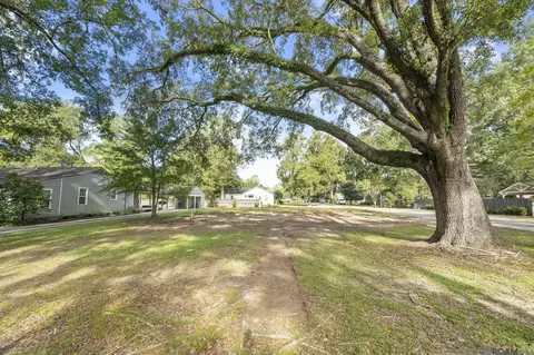 2089 Pickett Ave, Baton Rouge, LA 70808