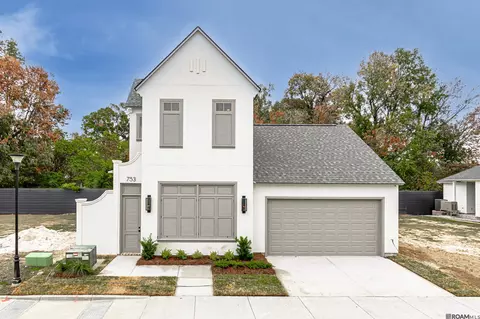 753 Louise James Dr, Baton Rouge, LA 70806