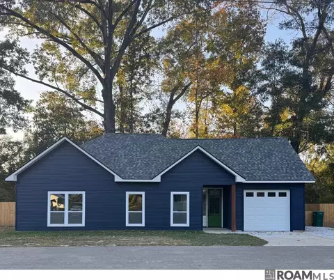 4875 Ruth St, Saint Francisville, LA 70775