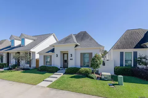 6522 Silver Oak Dr, Baton Rouge, LA 70817
