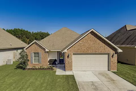26394 Evangeline Trace Blvd, Denham Springs, LA 70726