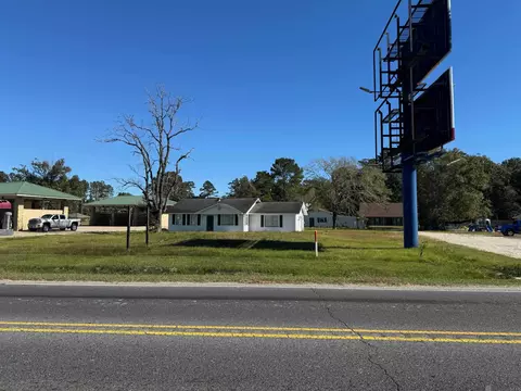 27370 Walker South Rd, Walker, LA 70785 photo 3